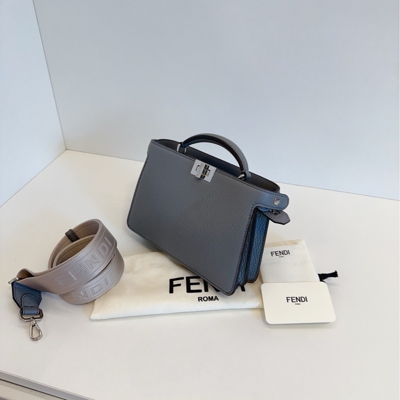Fendi 新款 灰色银扣 peekaboo iseeU 荔枝皮 手提/单肩/斜挎包-4