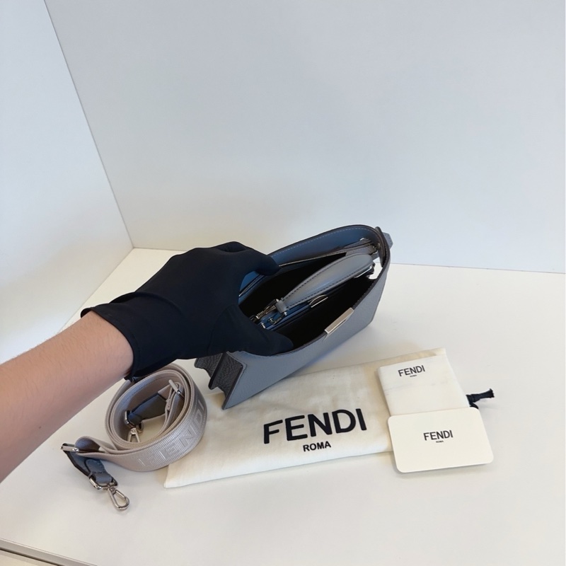 Fendi 新款 灰色银扣 peekaboo iseeU 荔枝皮 手提/单肩/斜挎包-7