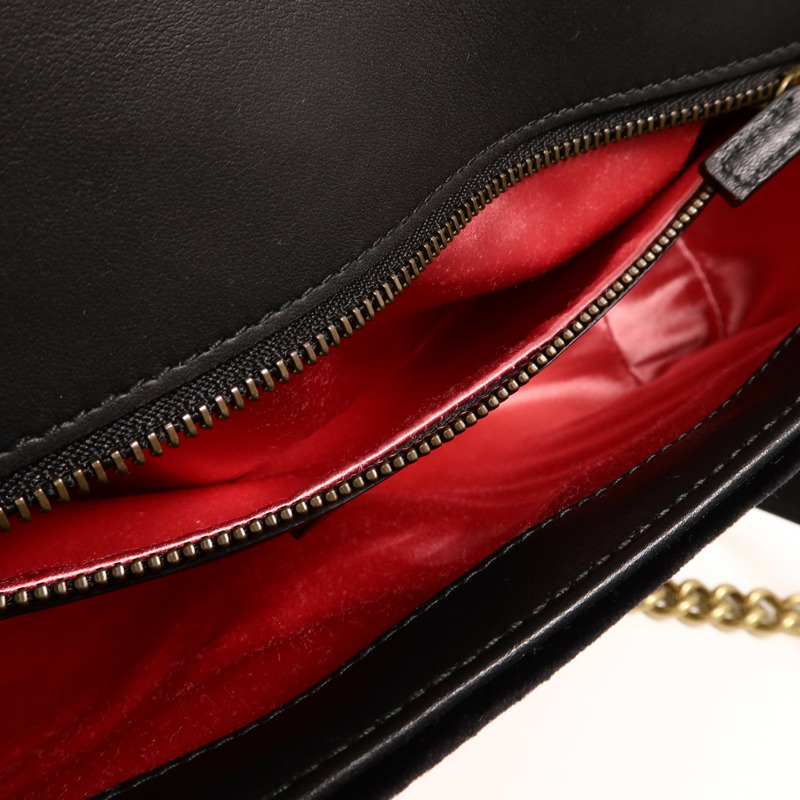 GUCCI 天鵝絨GG Marmont Shoulder Bag鏈帶肩背袋-4