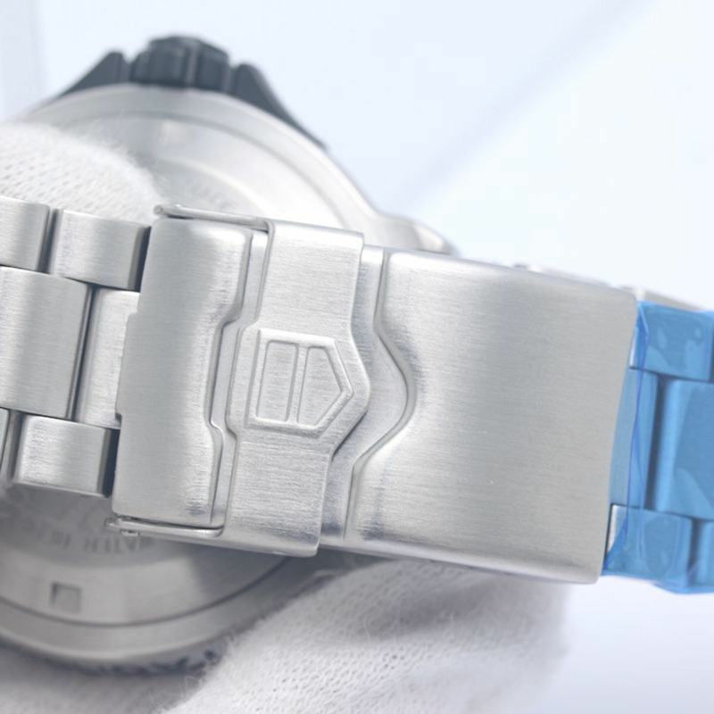 TAG Heuer Formula 1 Date WAH1110.BA0858 男士腕錶 不鏽鋼 40384-14