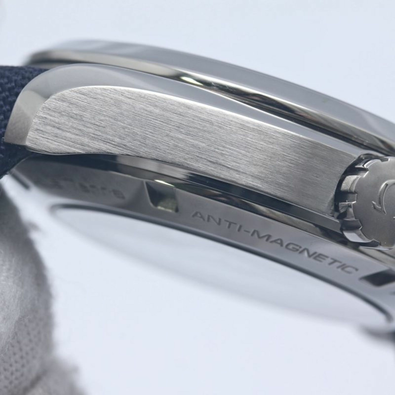 歐米茄海馬系列Aqua Terra GMT GoodPlanet Master Co-Axial 231.92.43.22.04.001 男士鈦金屬腕錶 40388-13