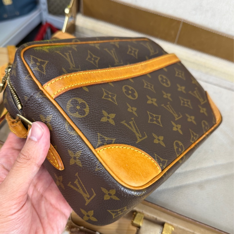 上架中🔑Louis Vuitton 老花單層記者包-1