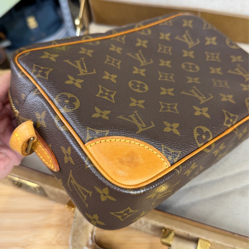 上架中🔑Louis Vuitton 老花單層記者包-9