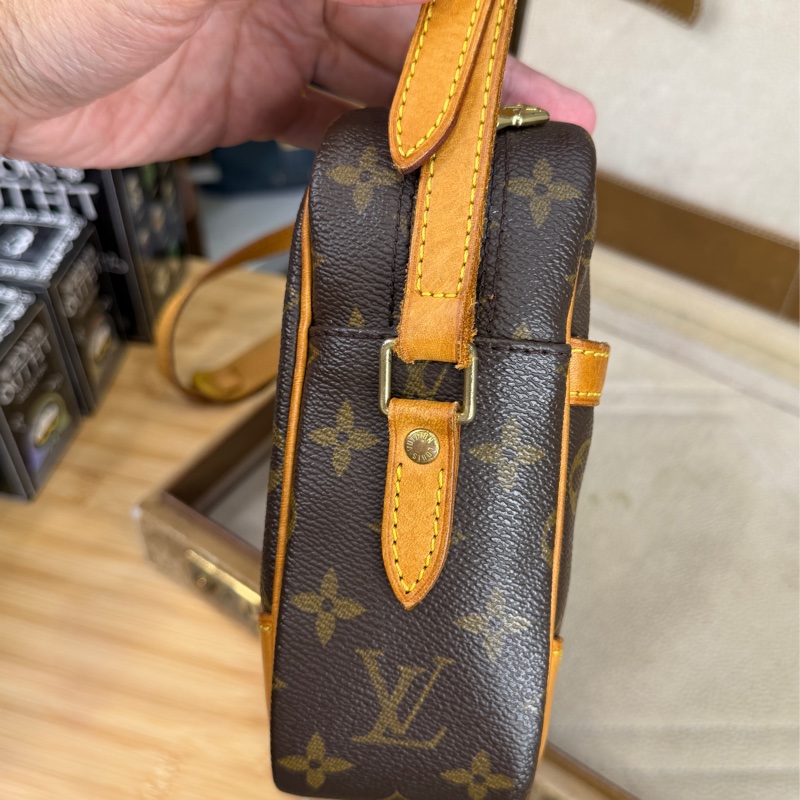 上架中🔑Louis Vuitton 老花單層記者包-13