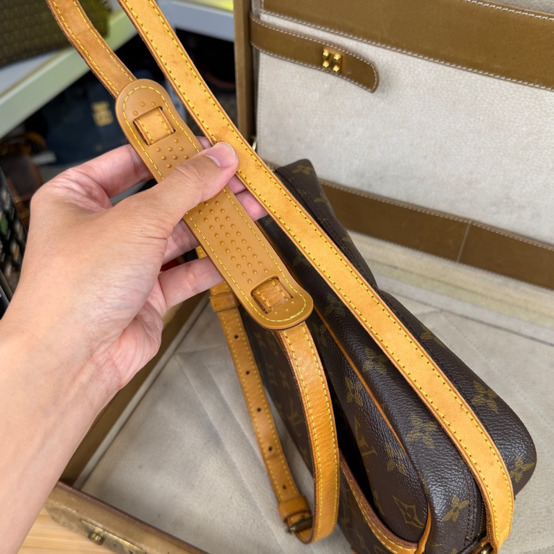 上架中🔑Louis Vuitton 老花單層記者包-15