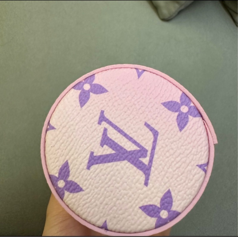 LV限量色香水套-4