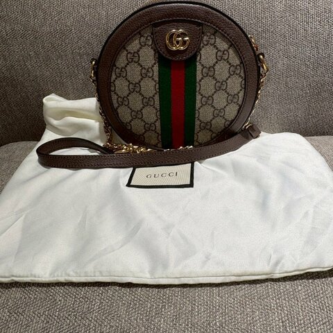 GUCCI Ophidia 系列圓餅包