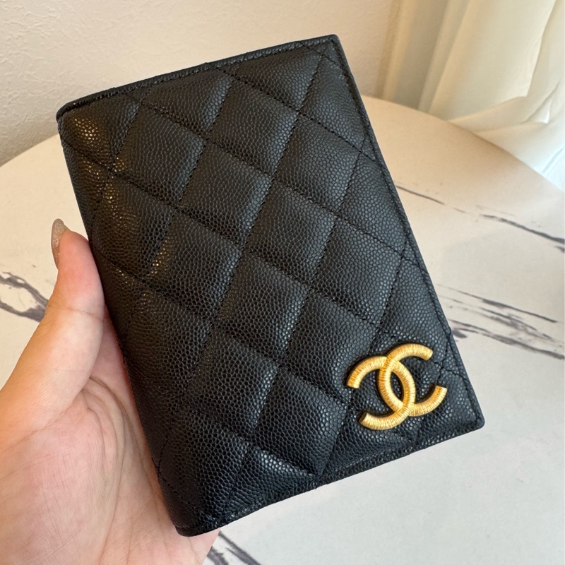 chanel黑菱格金大雙C護照夾 超級美🎀-2