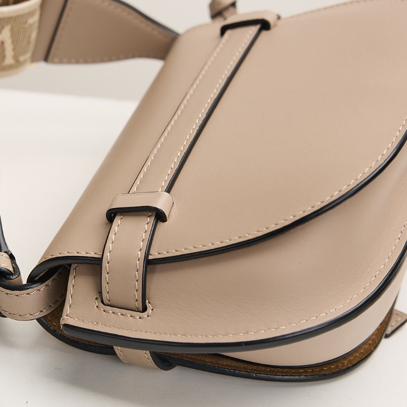 二手Loewe Gate mini 沙色-7