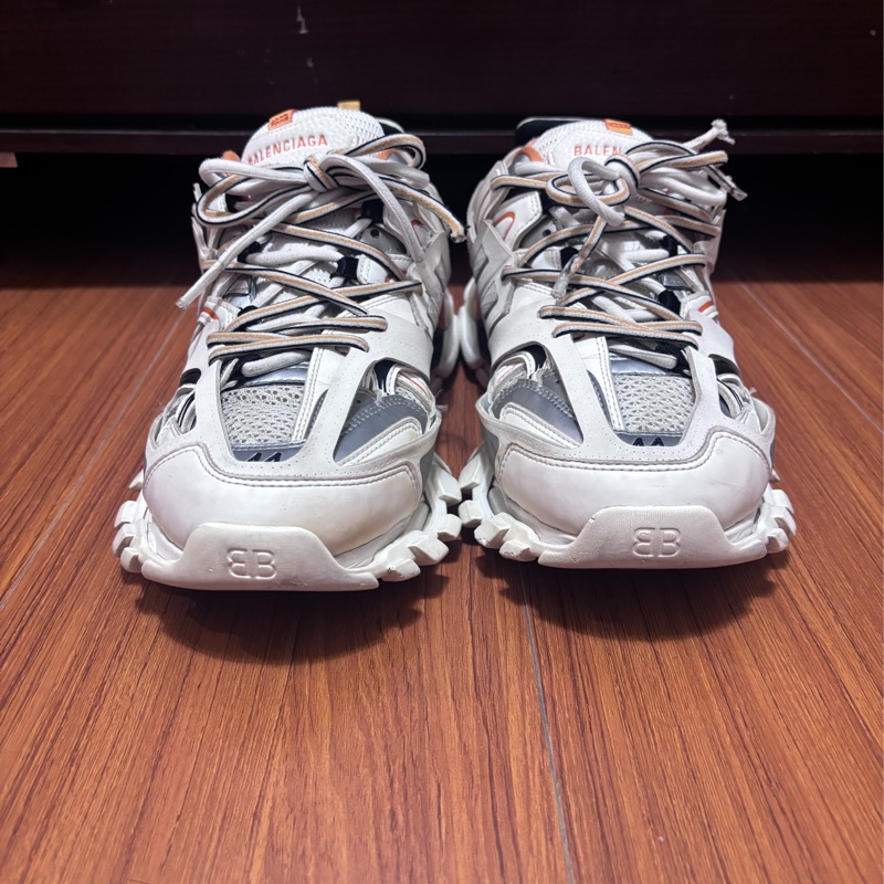 44號 Balenciaga巴黎世家 Track 白橙 542023W1GB19059-1