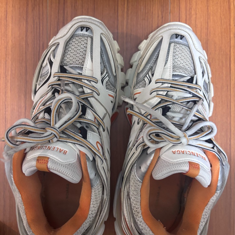 44號 Balenciaga巴黎世家 Track 白橙 542023W1GB19059-6