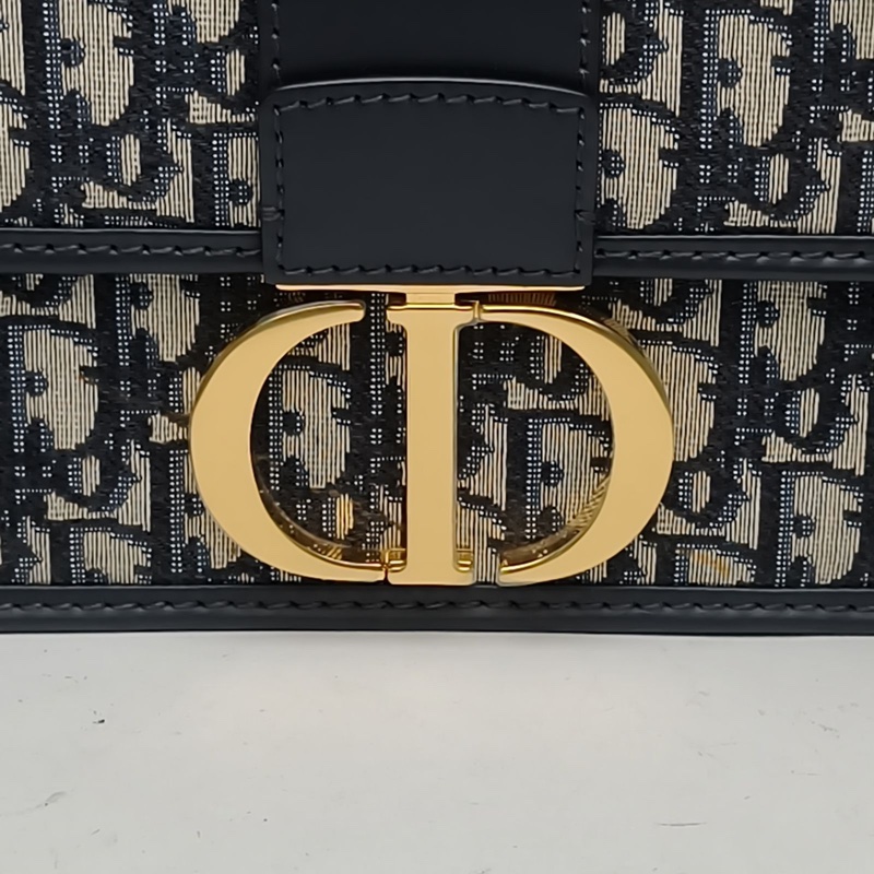 DIOR 30Montaigne蒙田皮肩帶大號藍色帆布金扣肩背包-4