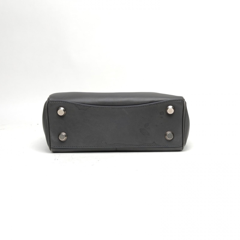 BALENCIAGA Rodeo迷你23灰色牛皮銀扣肩背包-3
