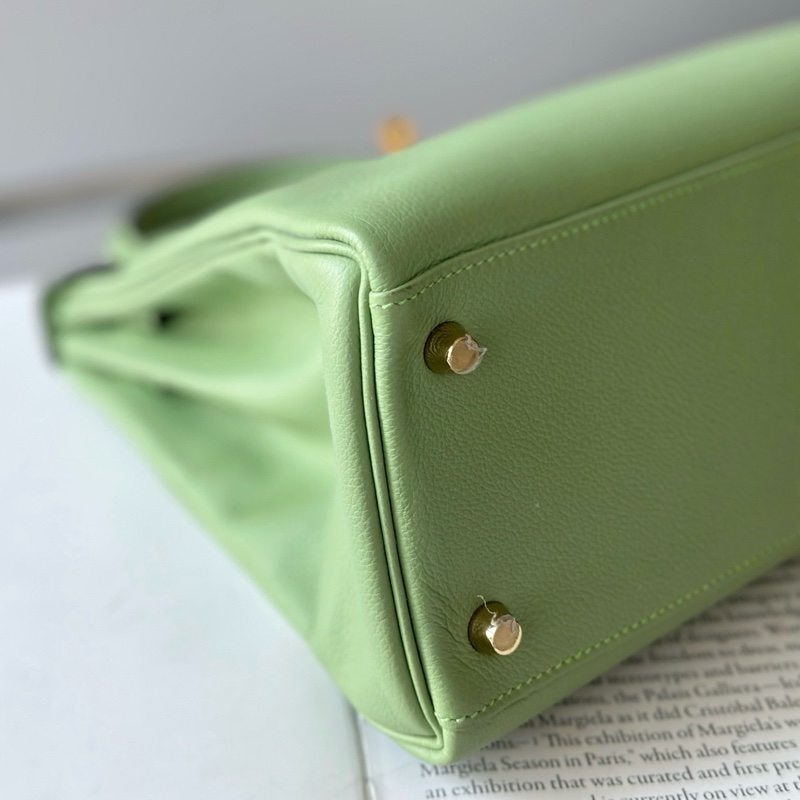 閒置新✨Hermes/愛馬仕 kelly28 牛油果綠手提包斜背包 金扣 💚正品-4