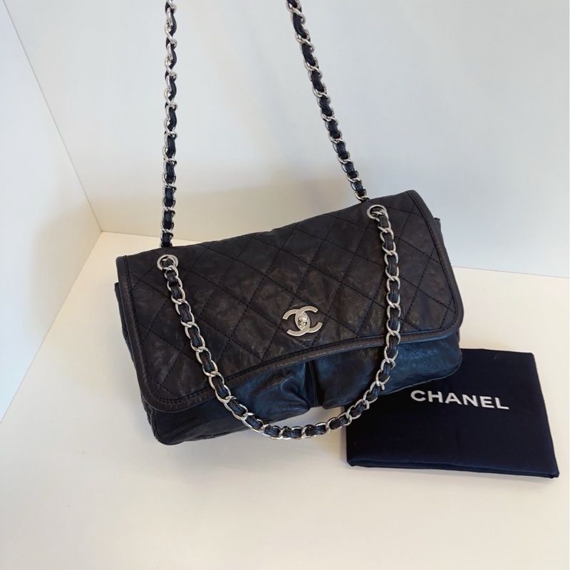 💎Chanel香奈兒|黑銀魚子醬雙口袋CF機場鏈條包|旋轉扣款 機車感十足-5
