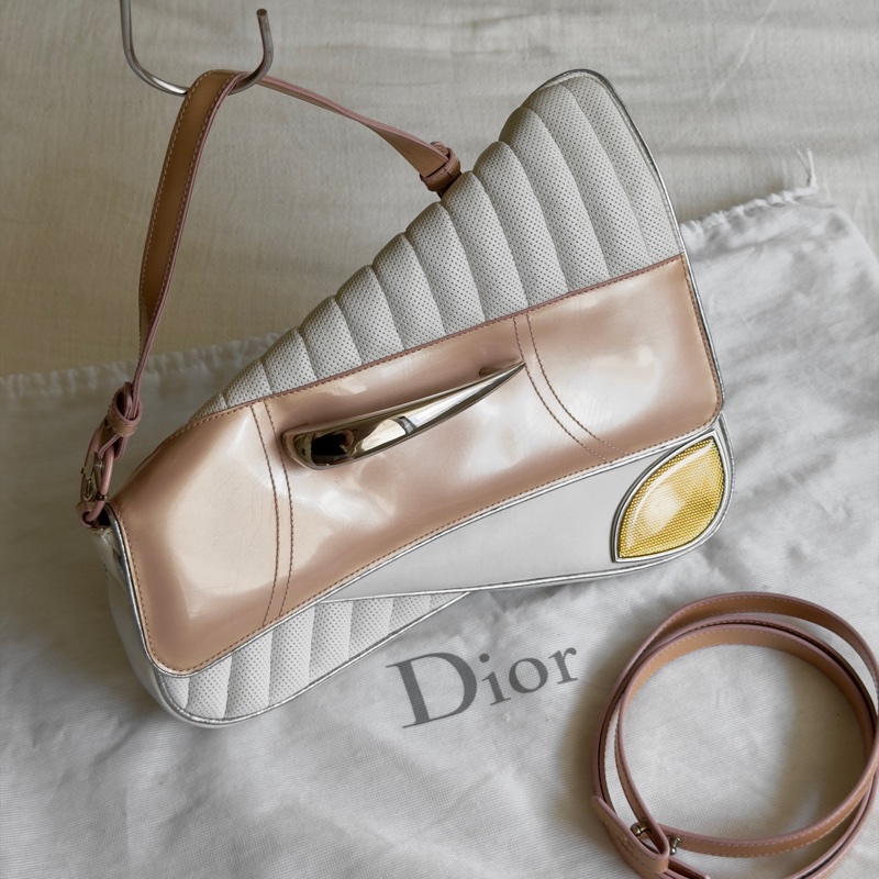 稀有秀款Dior 2001 秀款/凱迪拉克汽車包 /Dior MONTAIGNE CADILLAC CHAIN 1947 /john galliano 海盜爺-8