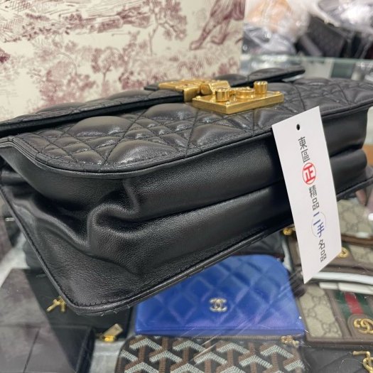 東區正精品㊣DIOR Addict dior 黑色全皮字母鎖扣翻蓋斜背包肩背包 RZ2851-8