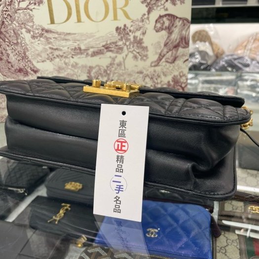 東區正精品㊣DIOR Addict dior 黑色全皮字母鎖扣翻蓋斜背包肩背包 RZ2851-9