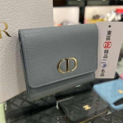 東區正精品㊣CHRISTIAN DIOR 灰色牛皮金CD釦內拉鍊三折釦子短夾 RZ5461-7