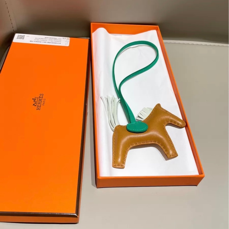 Hermes小马挂饰 棕拼绿-0