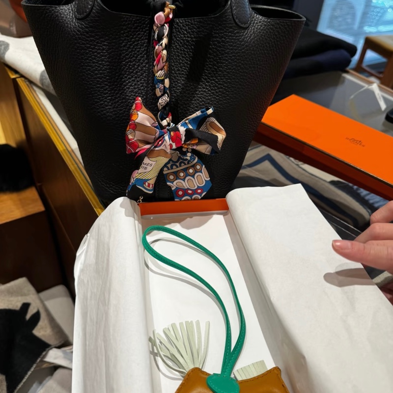 Hermes小马挂饰 棕拼绿-4