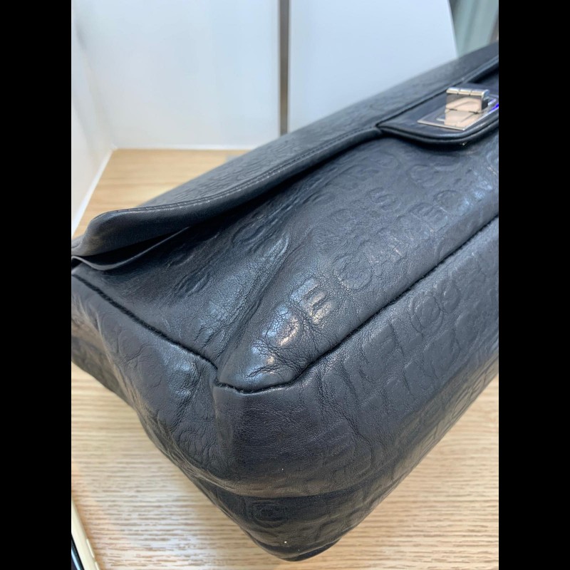 Chanel vintage flap
2009年浮雕系列-8