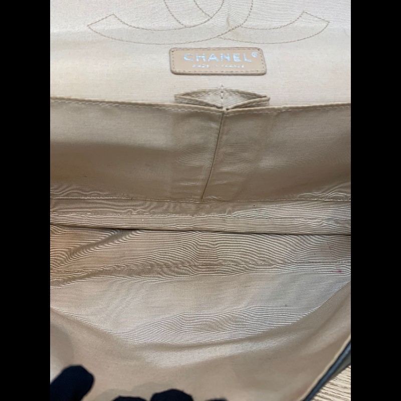 Chanel vintage flap
2009年浮雕系列-14
