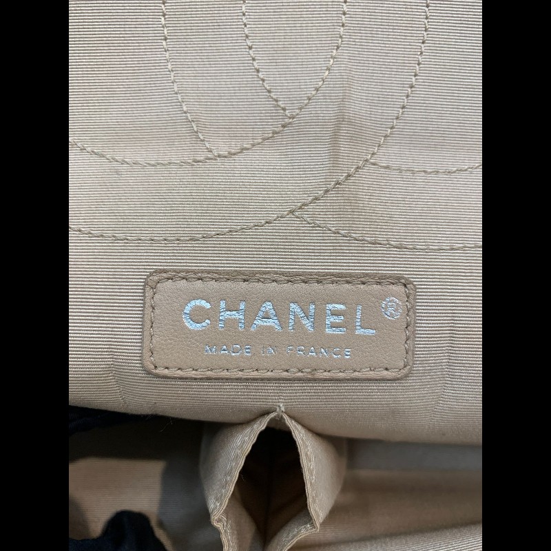 Chanel vintage flap
2009年浮雕系列-20