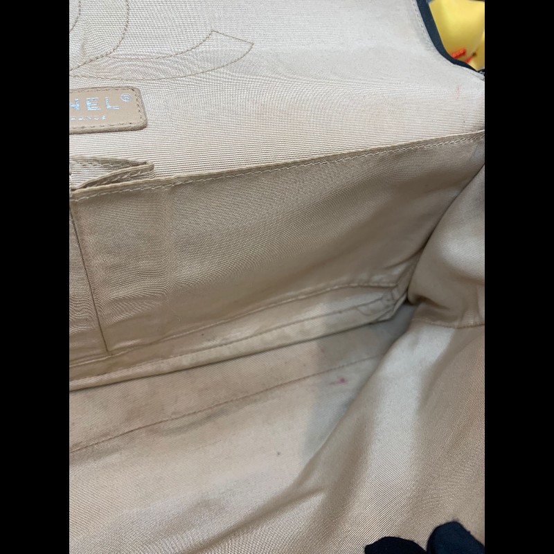Chanel vintage flap
2009年浮雕系列-26