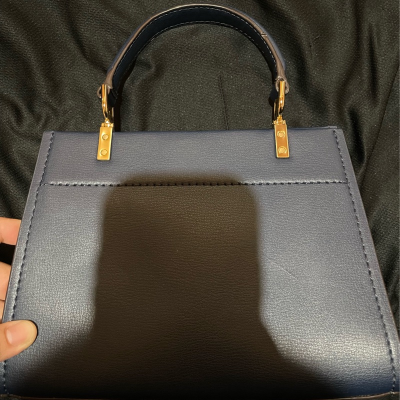 MICHAEL KORS MOTT 旋轉金釦手提側背包 MK-9
