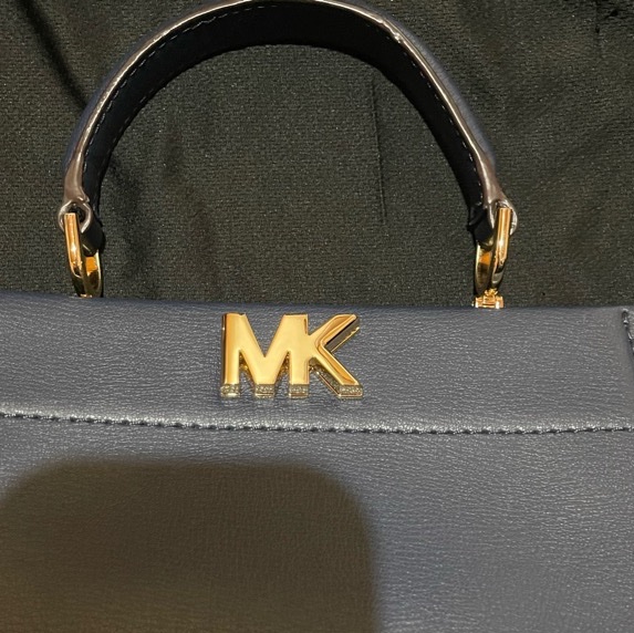 MICHAEL KORS MOTT 旋轉金釦手提側背包 MK-49