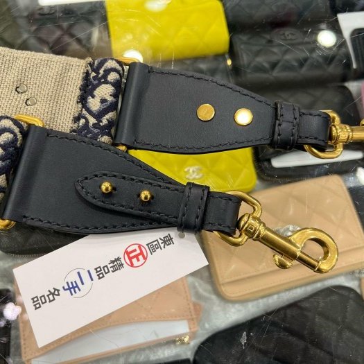 東區正精品㊣CHRISTIAN DIOR 藍色丹寧logo 字母雙面刺繡編織帆布鉚釘寬版肩背帶 RZ5974 S8520CTZQ OBLIQUE-4