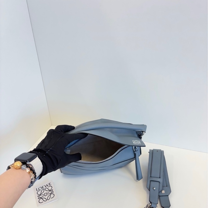 Loewe 罗意威puzzle 雾霾蓝 几何变形手提/单肩/斜挎包 小号24*16*10-7