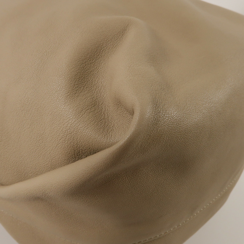 SAINT LAURENT 羊皮皮革Teddy Bucket鏈帶肩背袋-10
