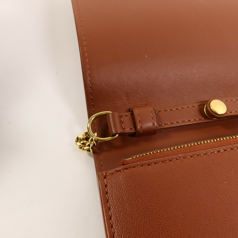 CELINE 牛皮皮革Frame Wallet On Chain鏈帶肩背袋-14