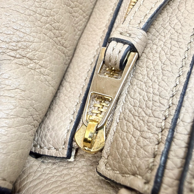 LOEWE精緻必備✨沙色粒面牛皮Mini Puzzle側背包包A510U95X37-11