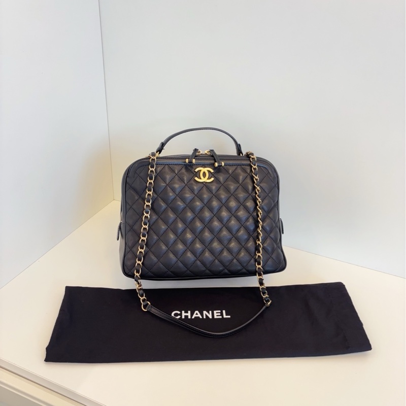Chanel 香奈儿 黑金荔枝牛皮手提大盒子 化妆包 26开27*20*12-0