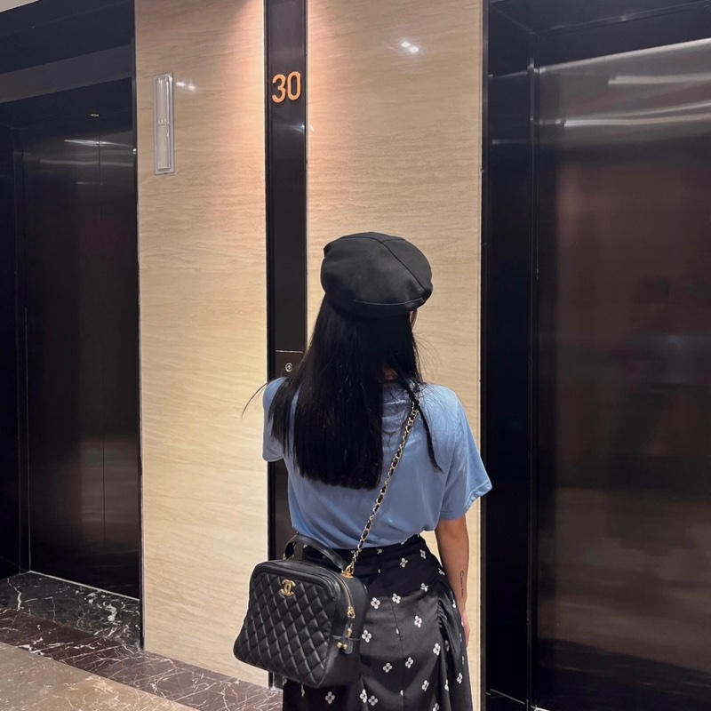 Chanel 香奈儿 黑金荔枝牛皮手提大盒子 化妆包 26开27*20*12-8