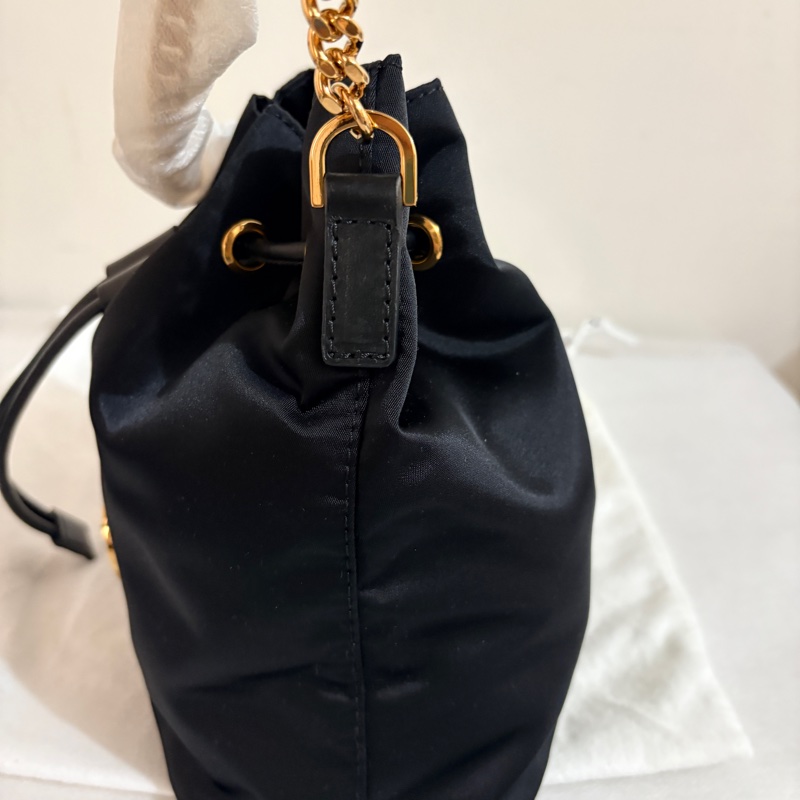 Versace 小水桶包-7