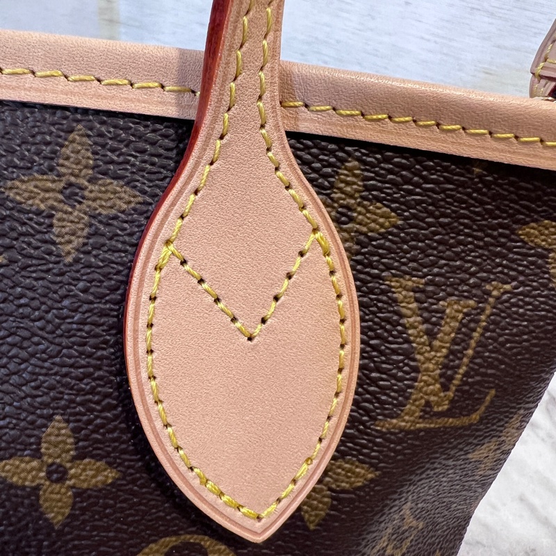 LV原花金釦Neverfull BB 手提斜背包-13