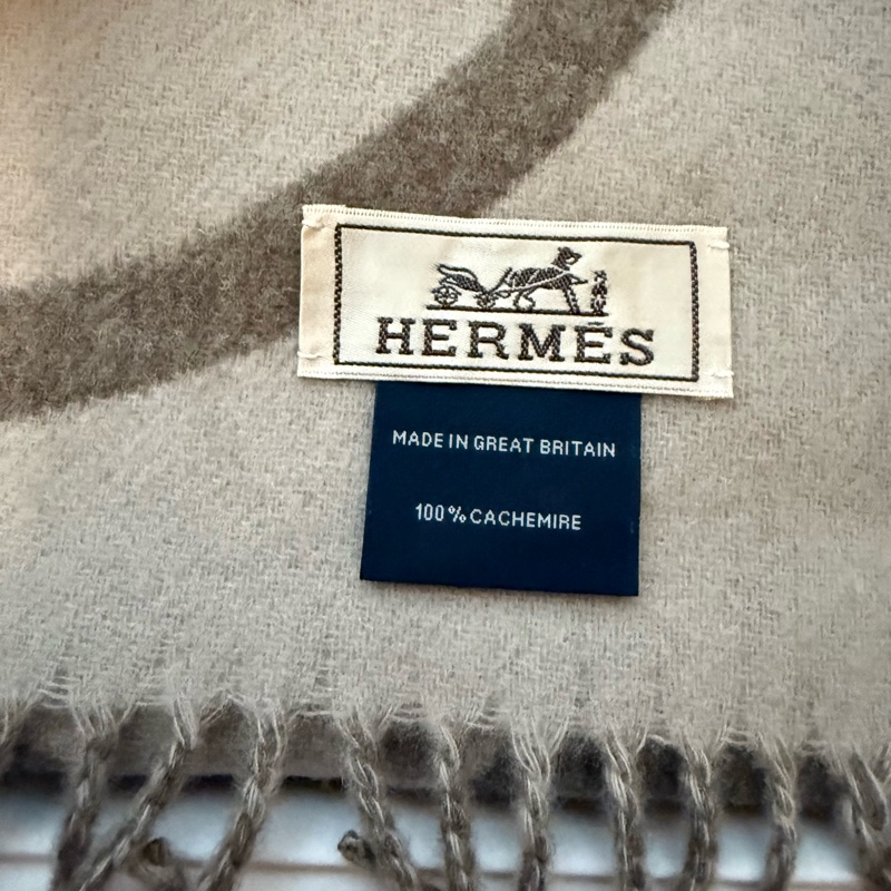 💖Hermes metal questre 圍巾💖 棕米色 全新-3