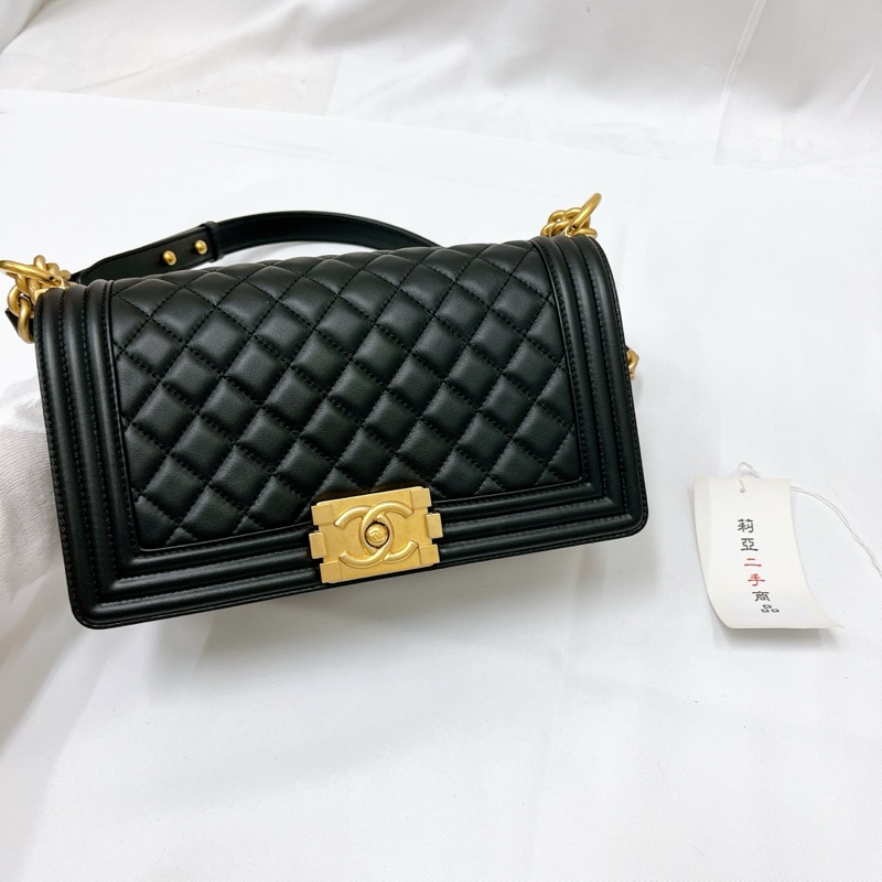 莉亞精品♡Chanel A67086 小牛皮Boy25 黑金 二手-3