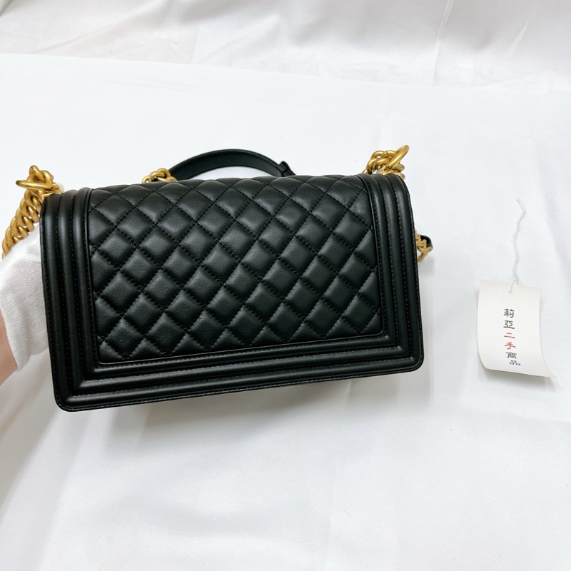 莉亞精品♡Chanel A67086 小牛皮Boy25 黑金 二手-4