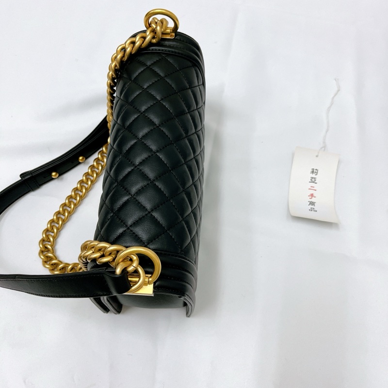 莉亞精品♡Chanel A67086 小牛皮Boy25 黑金 二手-8