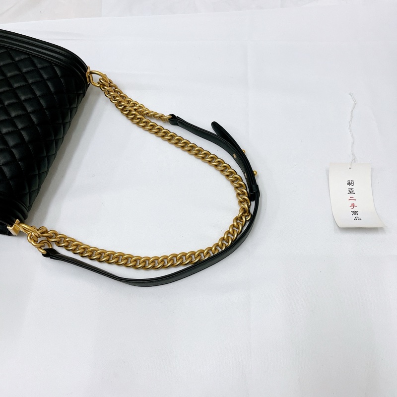 莉亞精品♡Chanel A67086 小牛皮Boy25 黑金 二手-13