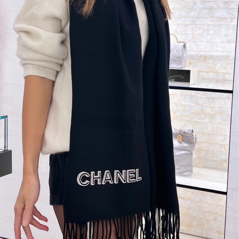 💖Chanel 25C 黑色圍巾 全新全配💖 甜出特價！-9