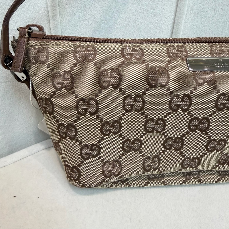 Gucci GG Canvas Boat Pouch 老花腋下包 XA485-1