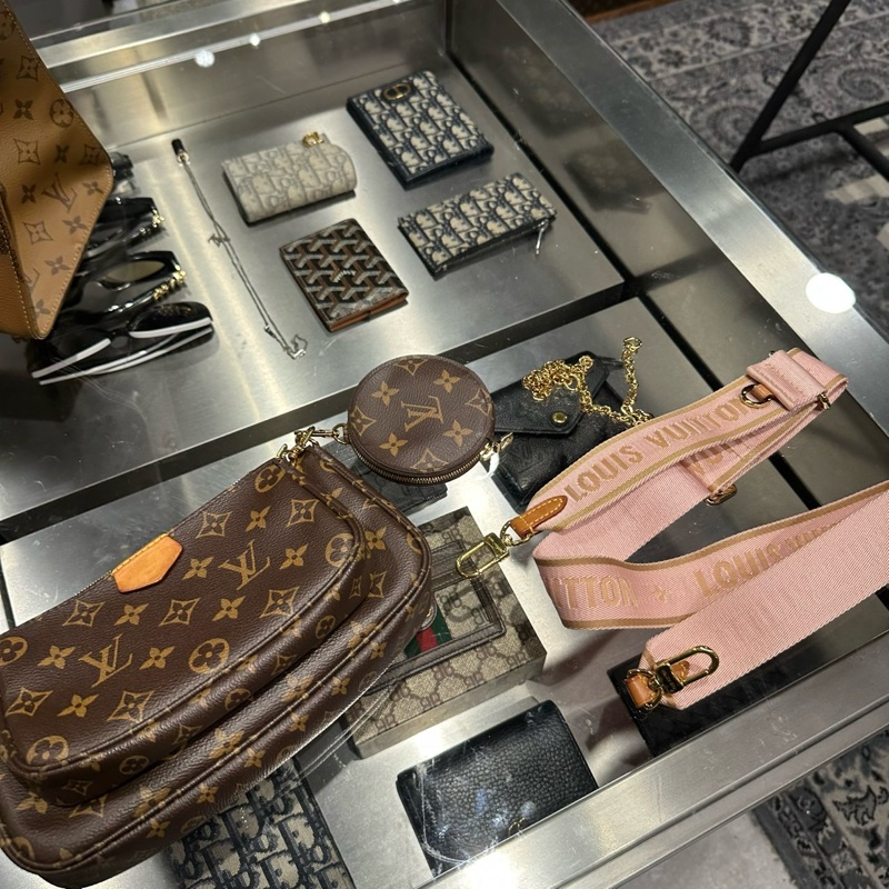 狀況好🌟Louis Vuitton LV Multi Pochette Accessories 五合一 粉肩帶 |Classic Trend CT精品|台北東區實體-2