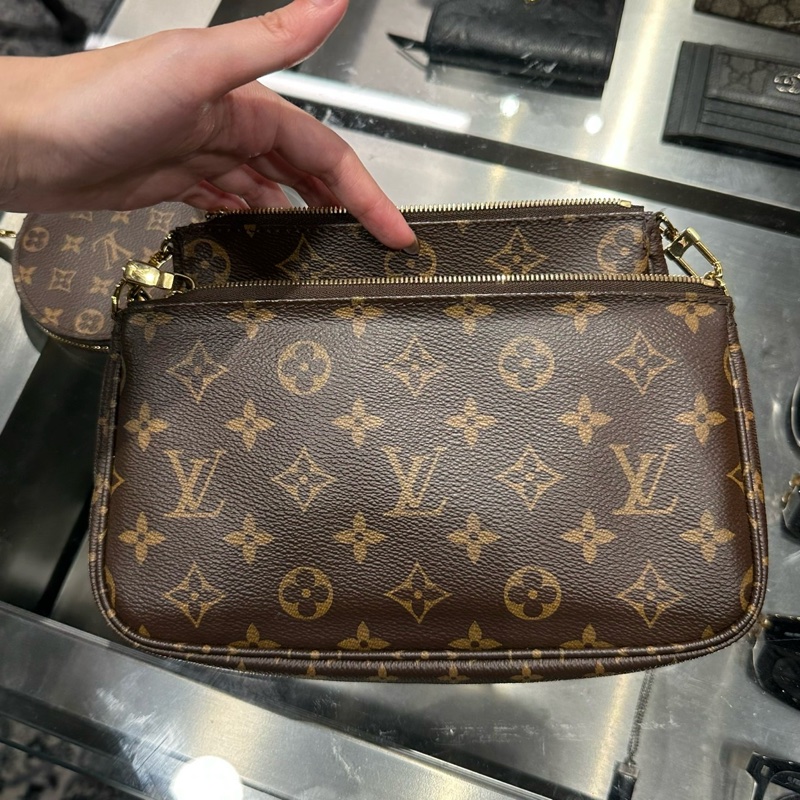 狀況好🌟Louis Vuitton LV Multi Pochette Accessories 五合一 粉肩帶 |Classic Trend CT精品|台北東區實體-7