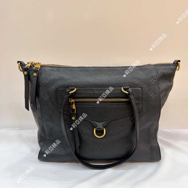 莉亞精品♡ Lv Lumineuse PM 壓紋手提包-2